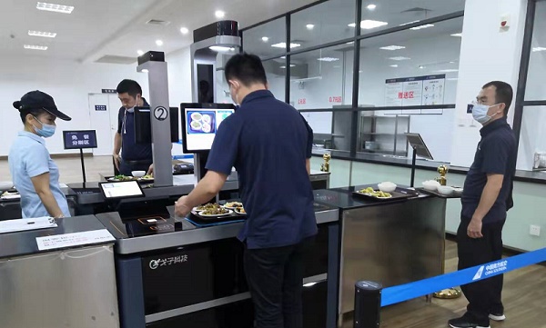 人臉識別設備正在智慧食堂行業快速普及！